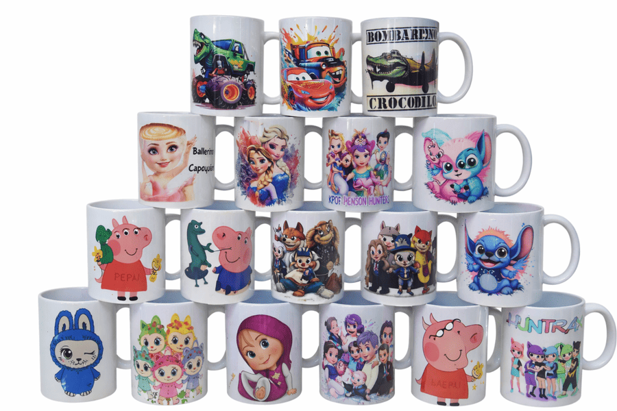 šálky pyramída mk